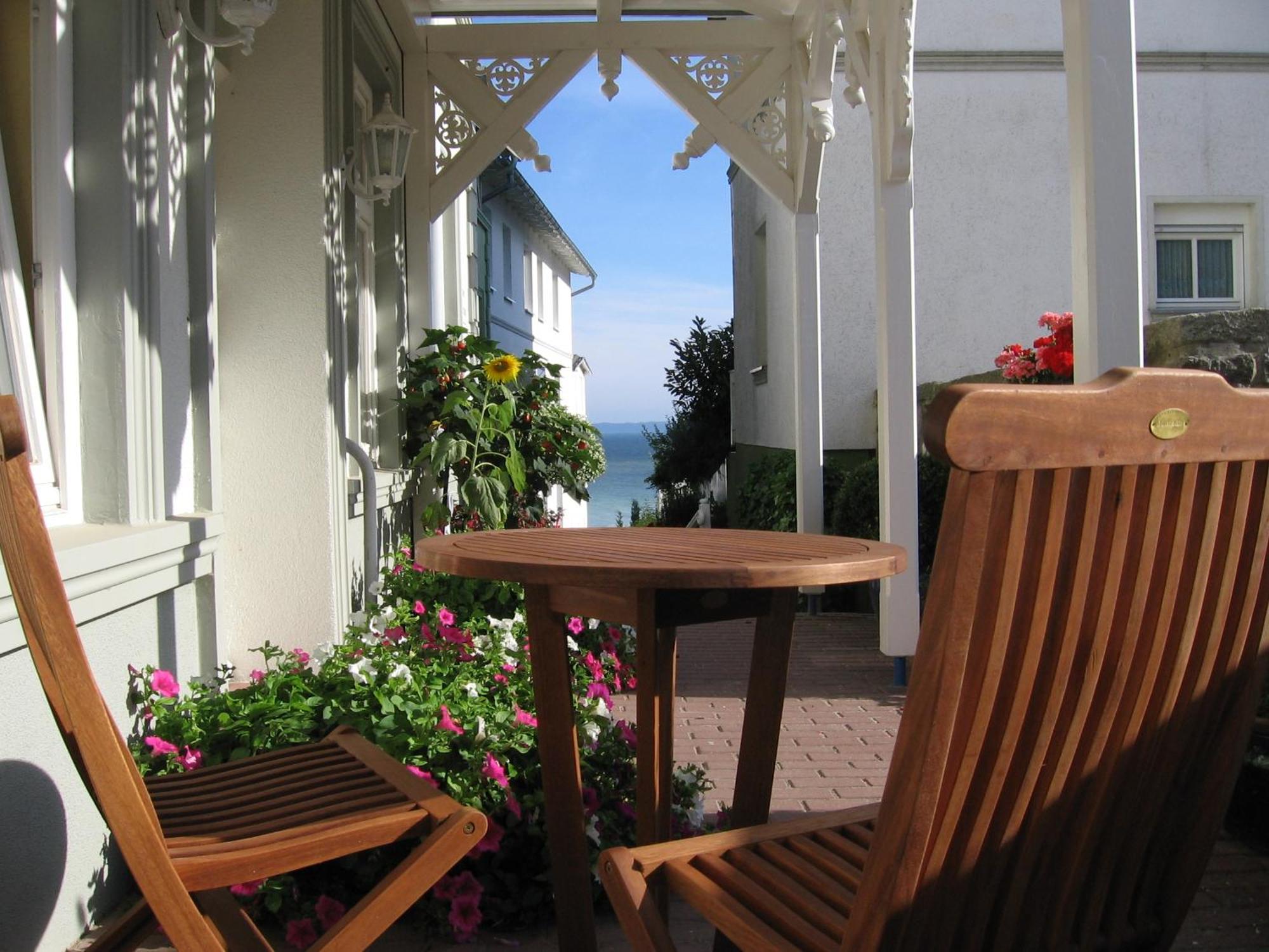 Villa Fernsicht - Wohnung Nr 1 - Mit Meerblick ザスニッツ エクステリア 写真