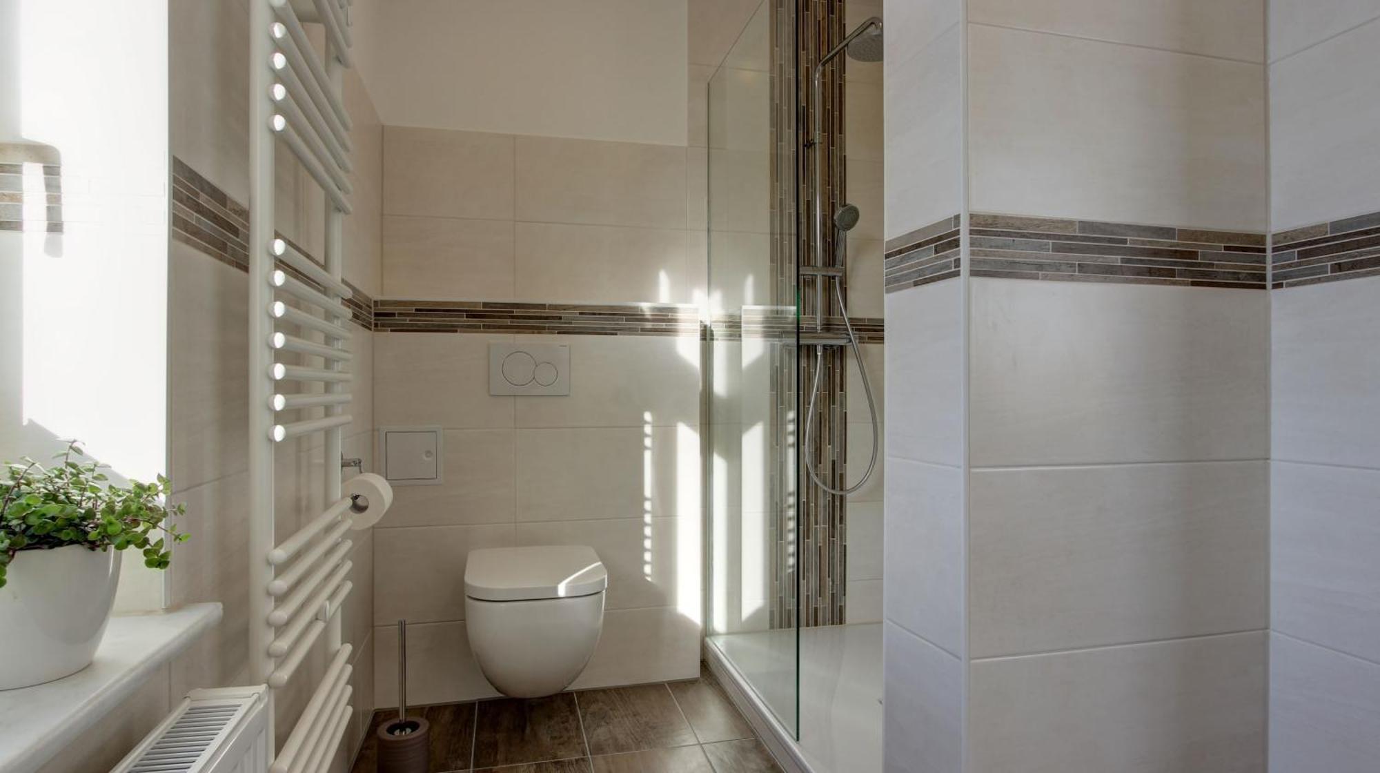 Villa Fernsicht - Wohnung Nr 1 - Mit Meerblick ザスニッツ エクステリア 写真